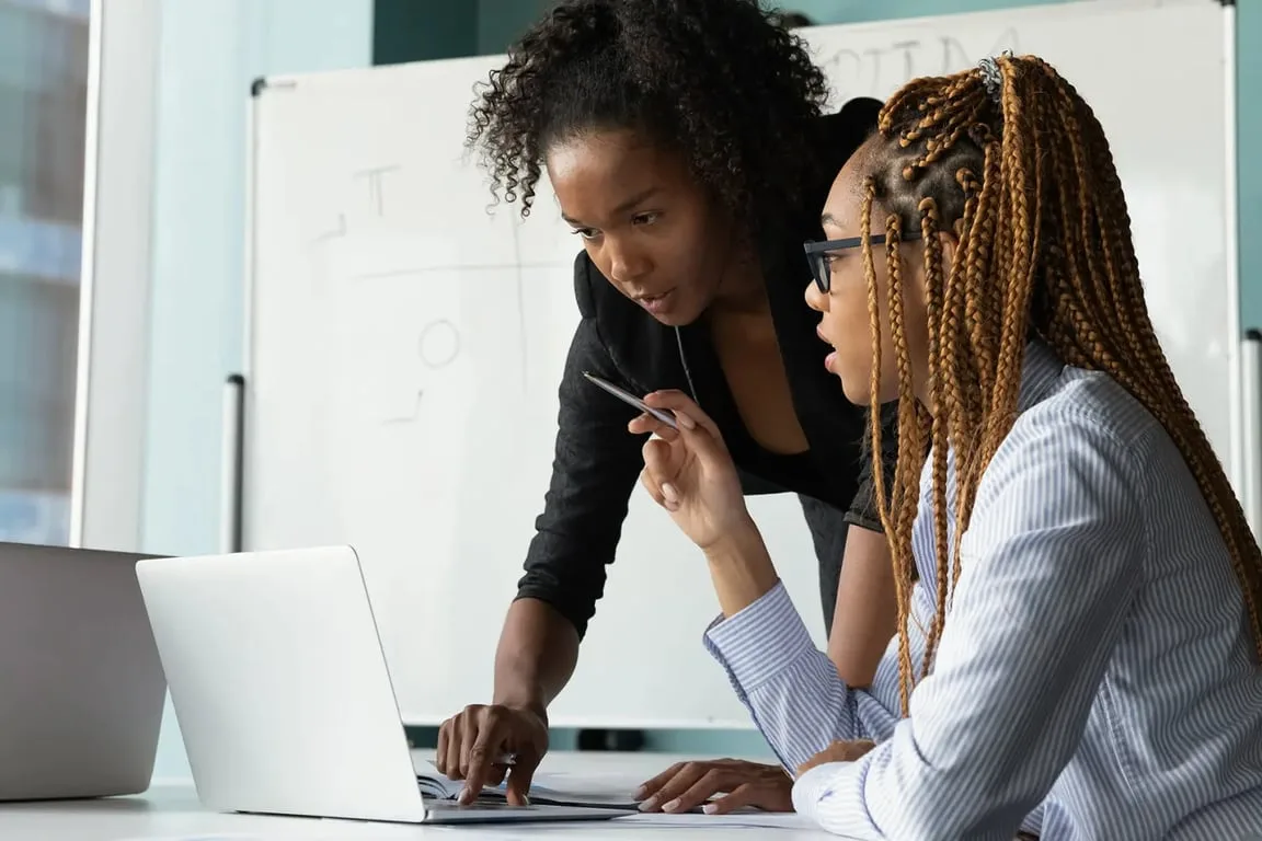 #38 business ideas for students in college